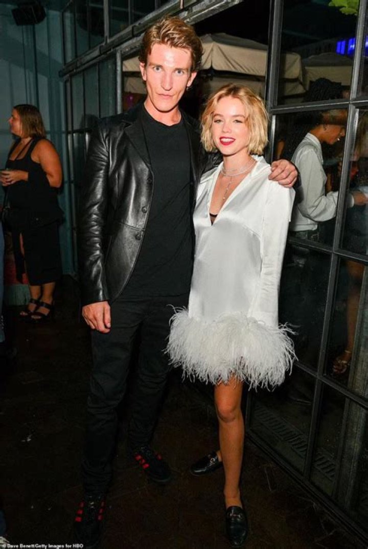 Aemond Targaryen Actor: Ewan Mitchell, Girlfriend, Parents And Wikipedia