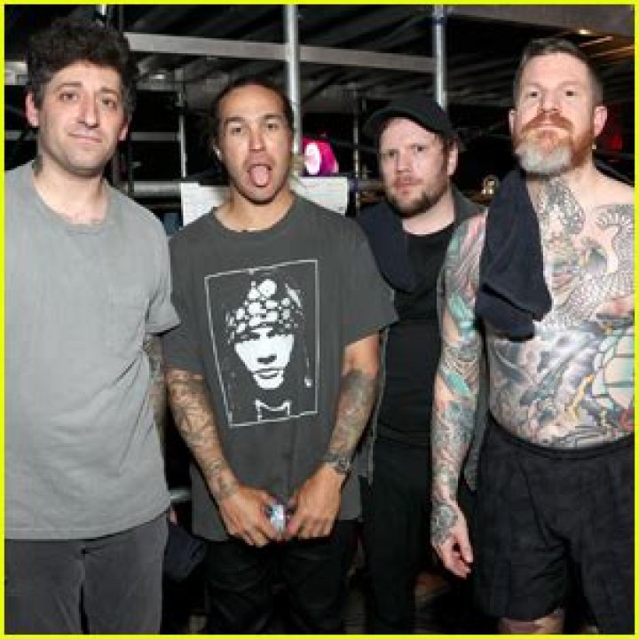 Joe Trohman Net Worth
