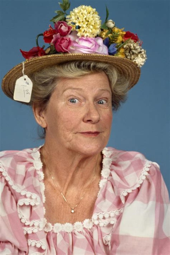 Minnie Pearl’s Net Worth, Biography, Career, Awards, Fact and Life Story